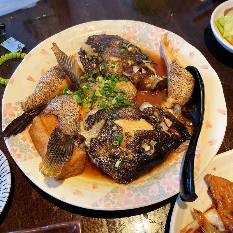 近海魚の煮付け（時価）(ひとし 石敢當店 )