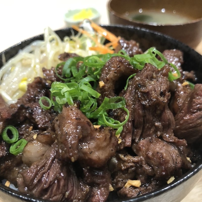 ハラミすじ丼(肉食堂 はなしん)