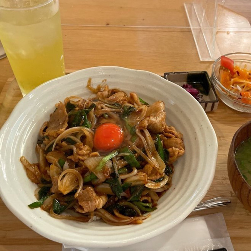 スタミナ丼(ニュージャパン 梅田店)