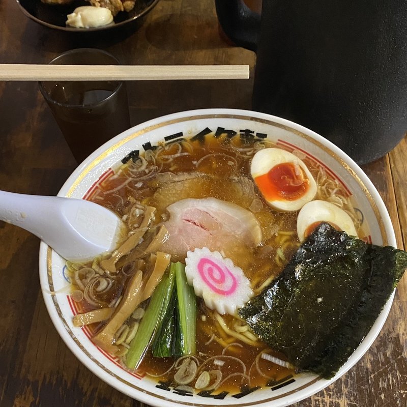 ストレート（大）(ストライク軒 )