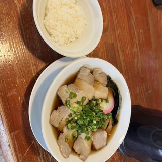 チャーシュー麺(ちゃるめら亭)