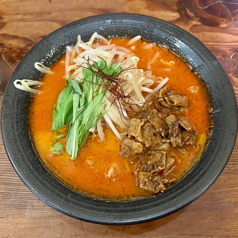 激辛ラーメン(とらや 東油山本店)