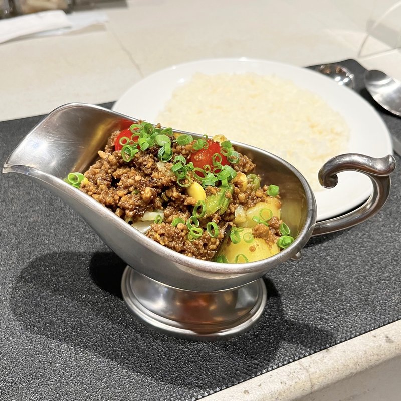 アニバーサリーカレー（期間限定メニュー）(SANZOU  TOKYO)