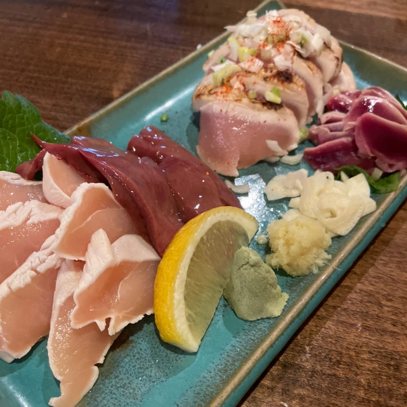 鳥刺し四種盛り(八幸 すずらん通り店 )