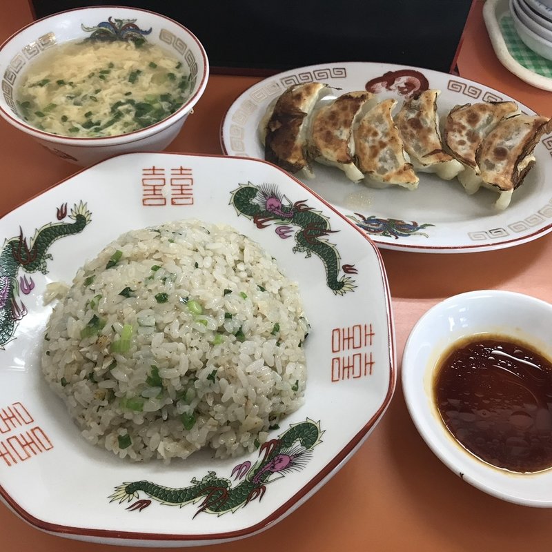 にんにくライス＋ぎょうざ(万吉姶良店 )