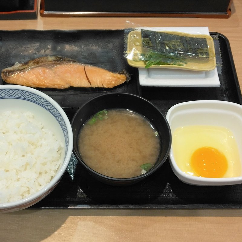 特朝定食(吉野家 武蔵小杉店)