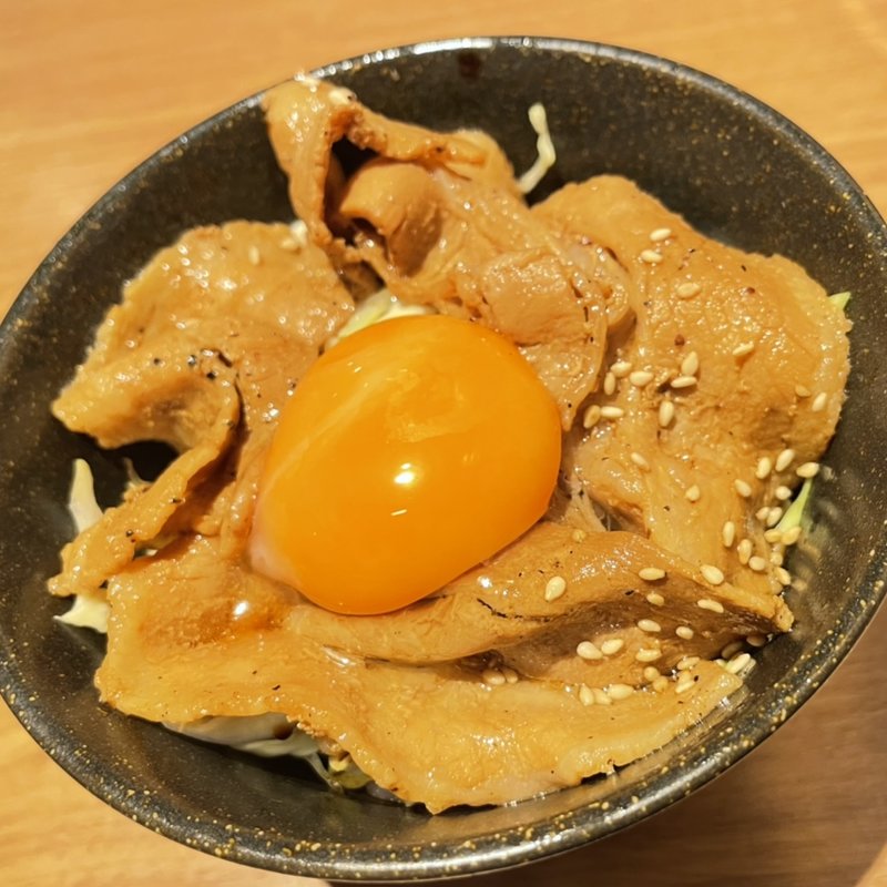 炙り豚玉めし(金澤濃厚豚骨ラーメン神仙 アクアシティお台場店)