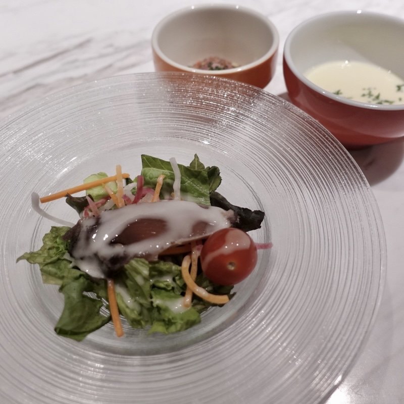 サラダ(ステッチ （STITCH）)