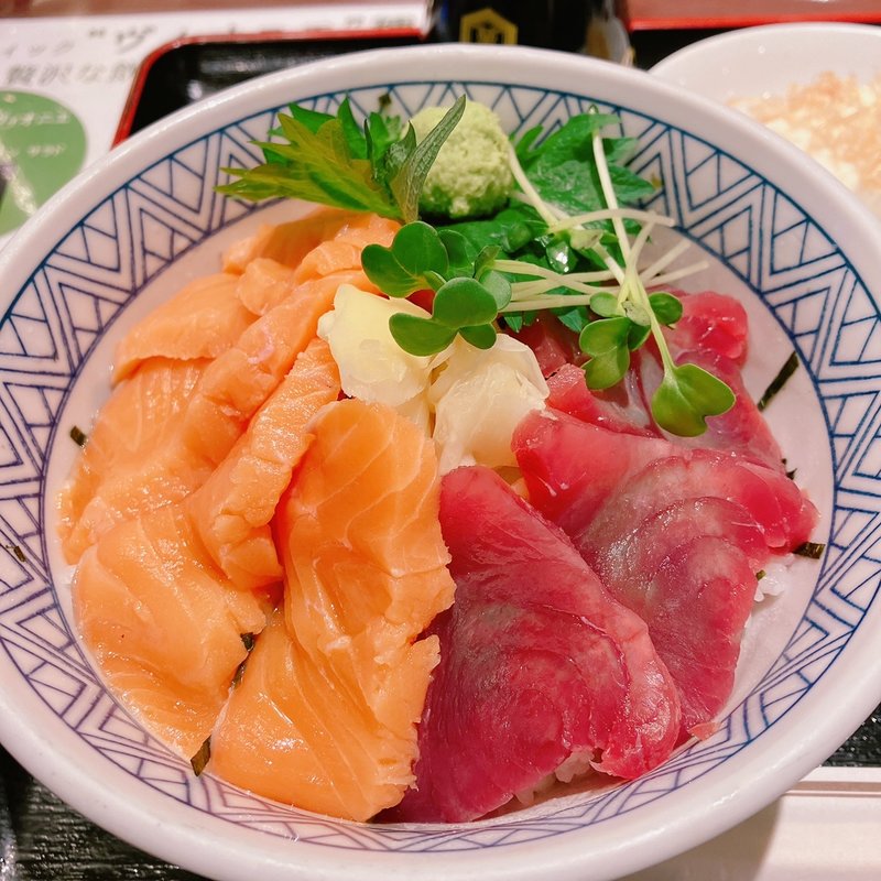 サーモンまぐろ丼(はやしや )