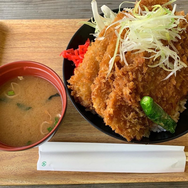 おおさと わらじかつ丼(おおさとゴルフ倶楽部)
