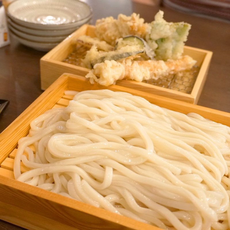 特製 天ざるうどん(冷)(二◯加屋長介天神ビジネスセンター店)