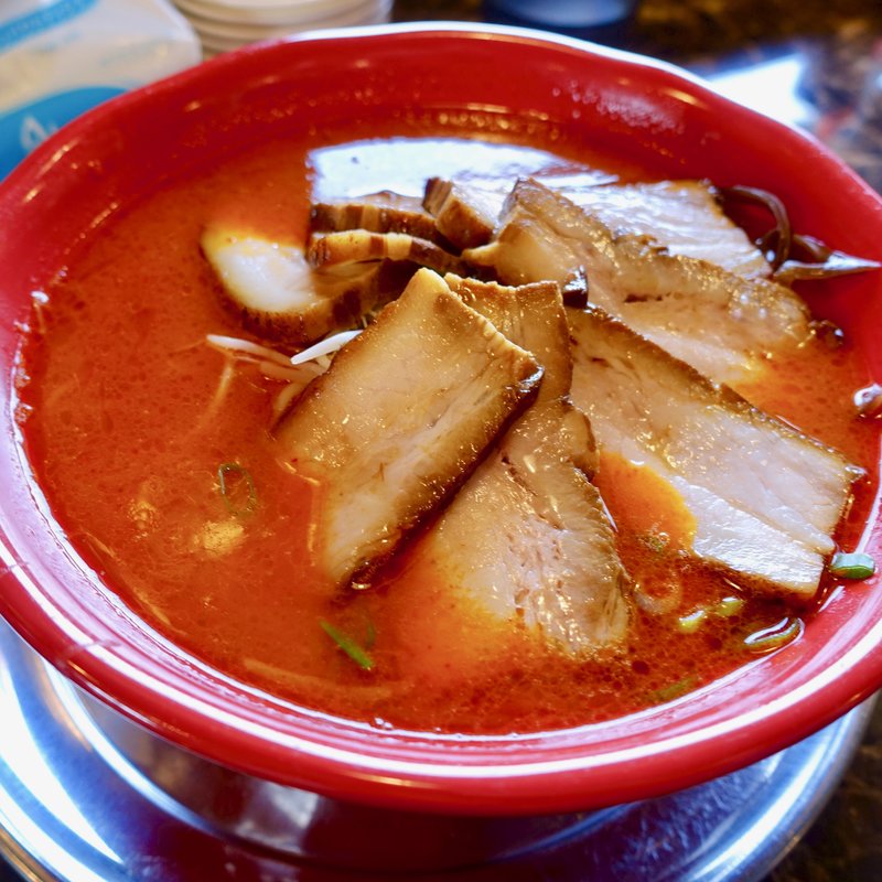 ぴり辛とんこつ(ラーメン若大)