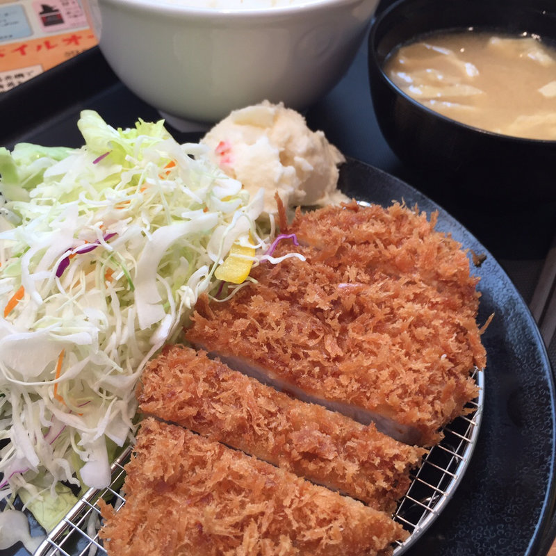 ロースカツ定食(松屋 松のや 山口平川店)