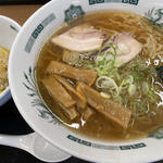 中華そば　チャーハンセット(来来軒 赤羽店)