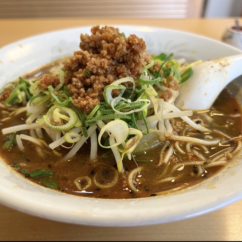 黒胡麻坦々麺(中華処 楊 （チュウカドコロ ヤン）)