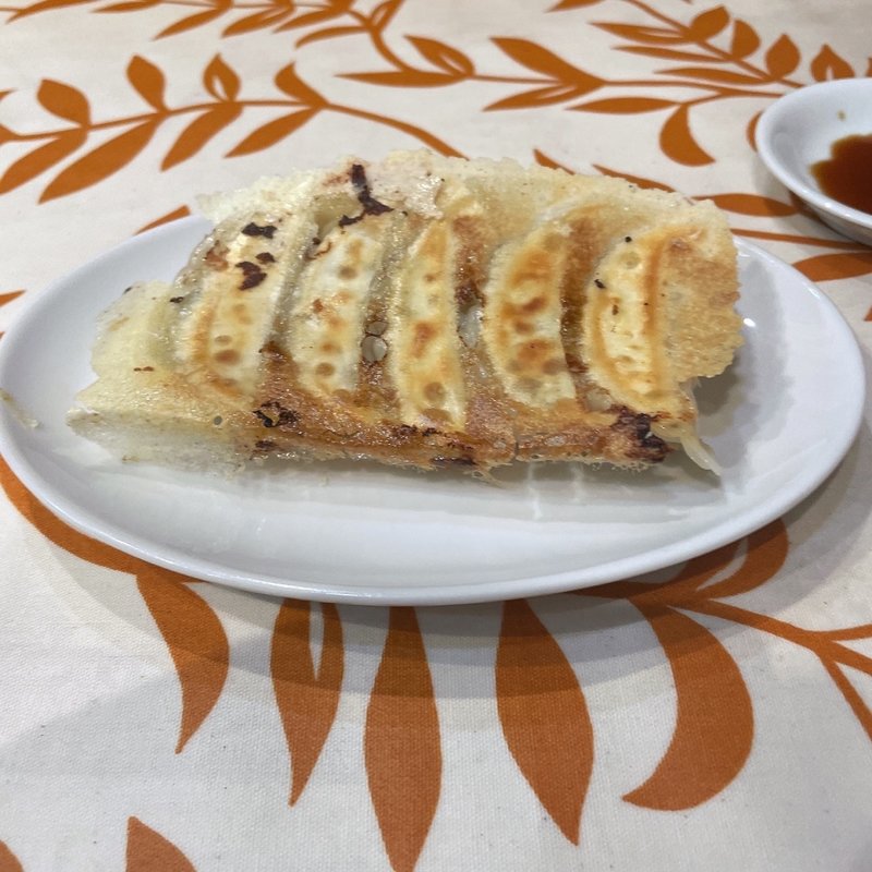 小江戸黒豚餃子(餃子の宮でんでん/豚代官)