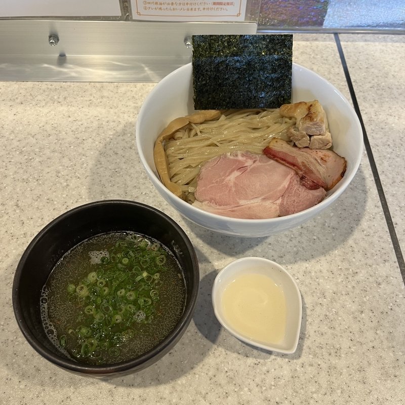 京小麦の鶏しおつけ麺(限定)(らぅめん考房ありがた屋)
