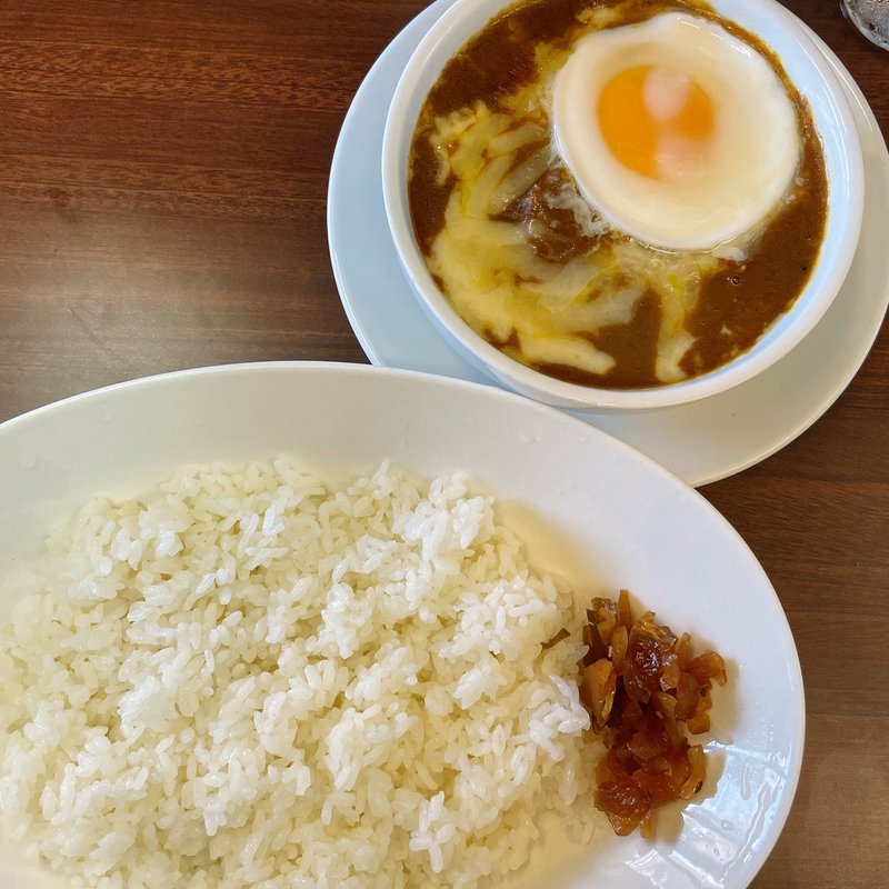 チーズビーフカレー(欧風カレー店 Cafe de Curry)
