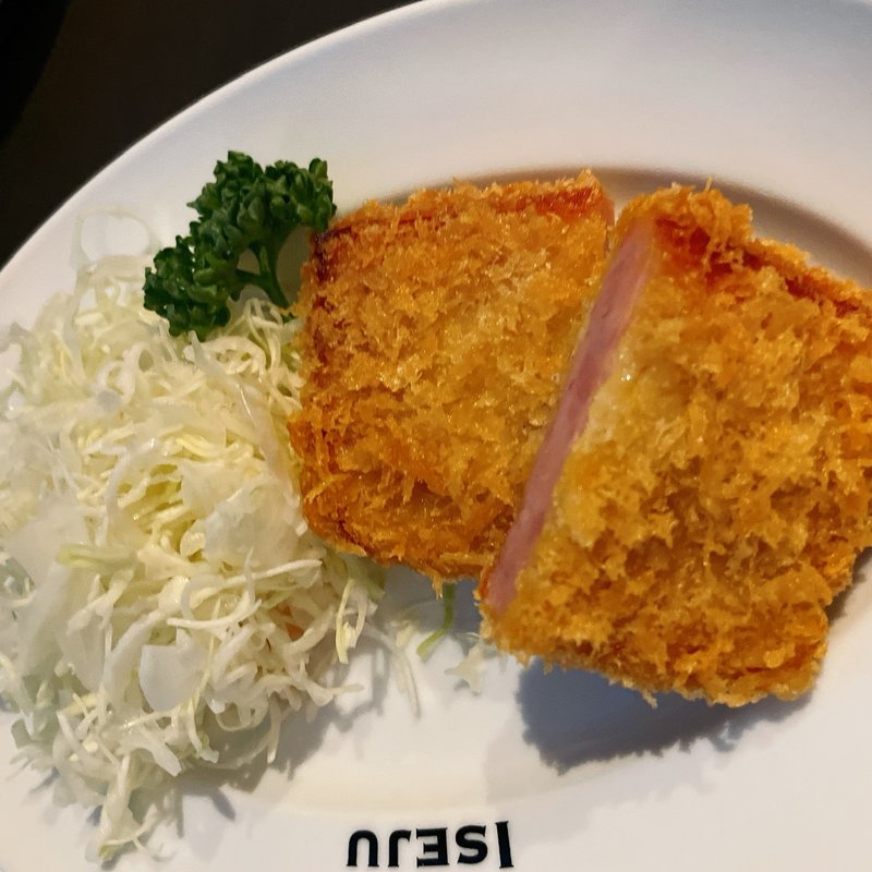 ハムカツ(洋食屋　伊勢十　神保町店)