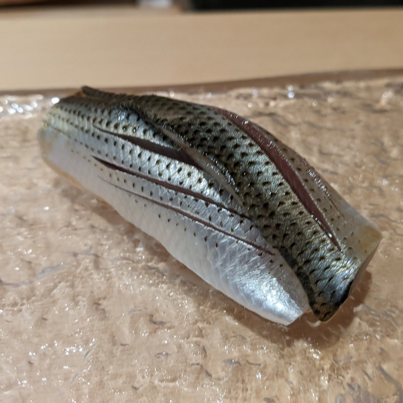 コハダ(鮨 しづめ)