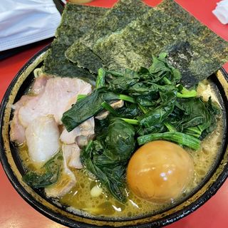 ラーメン(家系総本山 吉村家)