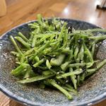 ピーマンと昆布サラダ