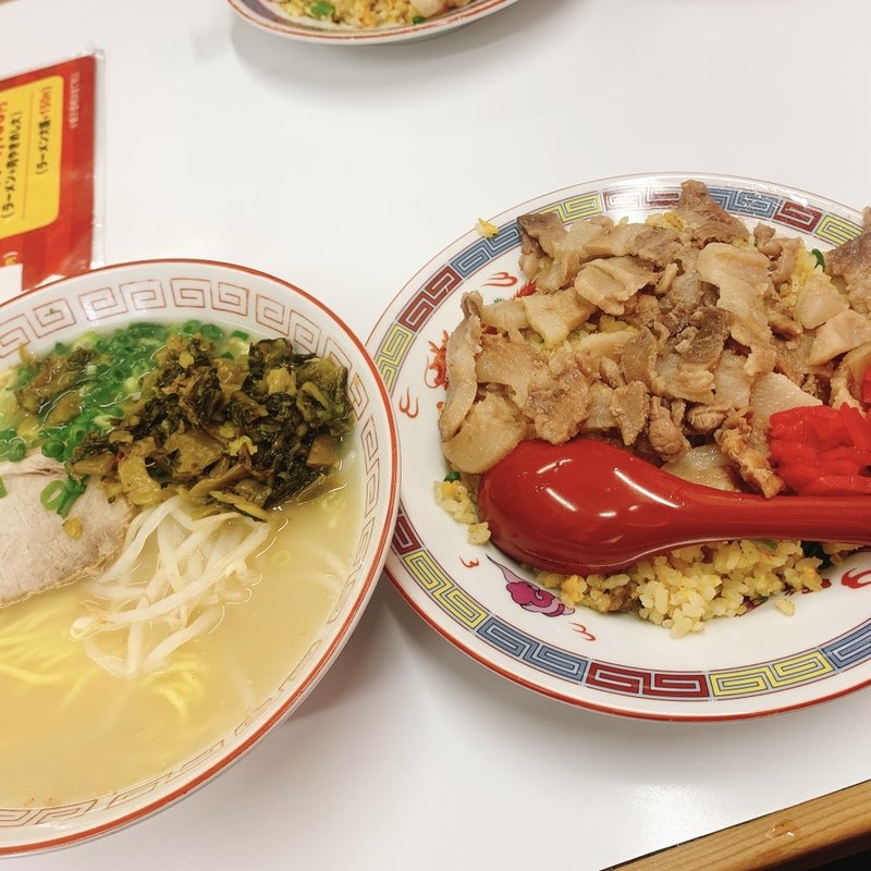 Bセット（ラーメン、肉焼飯小）(娘娘)