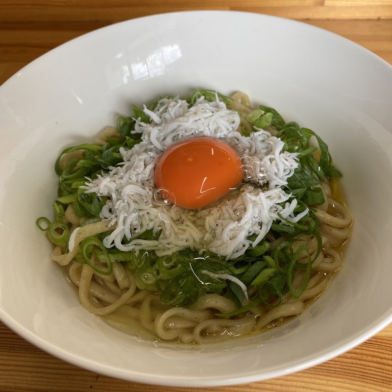 ネギとしらすの4種の油桐玉(桐麺 )