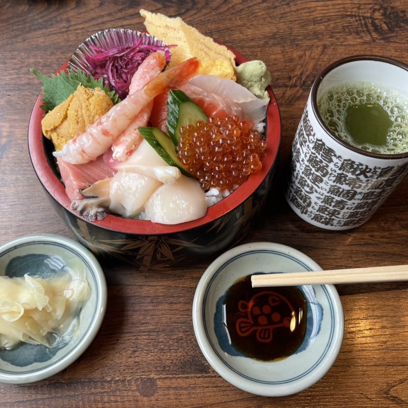 特上生ちらし(ファミリーすしガーデンハウス)