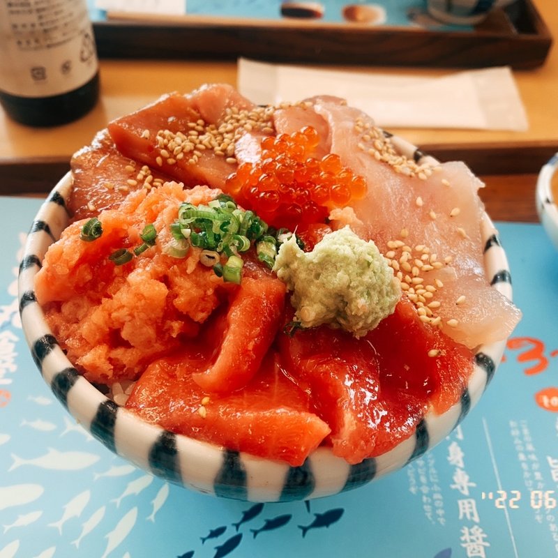 まぐろのトロとろ丼(小田原漁港　とと丸食堂)