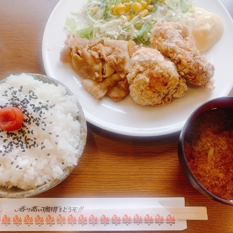 鳥の唐揚げ＆生姜焼きランチ(喫茶 シスター)