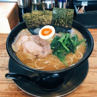 (横浜家系　志木商店)