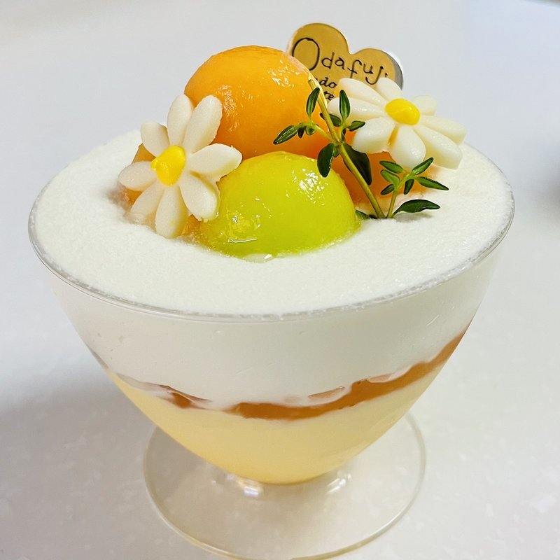 赤肉メロンのヴェリーヌ(西洋菓子 おだふじ (大泉学園店))