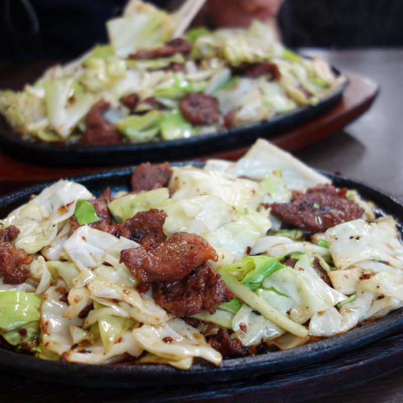 鉄板焼肉 1人前(まんぷく亭)