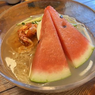 冷麺(韓国料理マショマショ)
