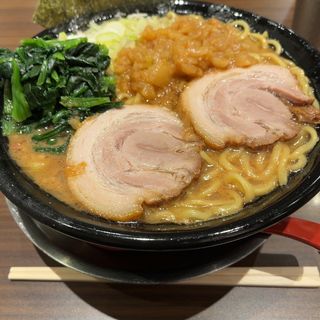 特濃豚ソバ(麺作ブタシャモジ)