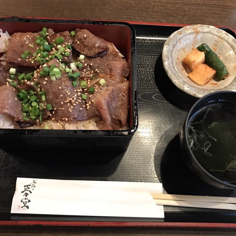 カルビ弁当(昇家 正々堂)