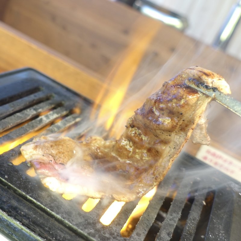 和牛8秒炙りすき焼き風(焼肉ホルモンたけ田 立川南口店)