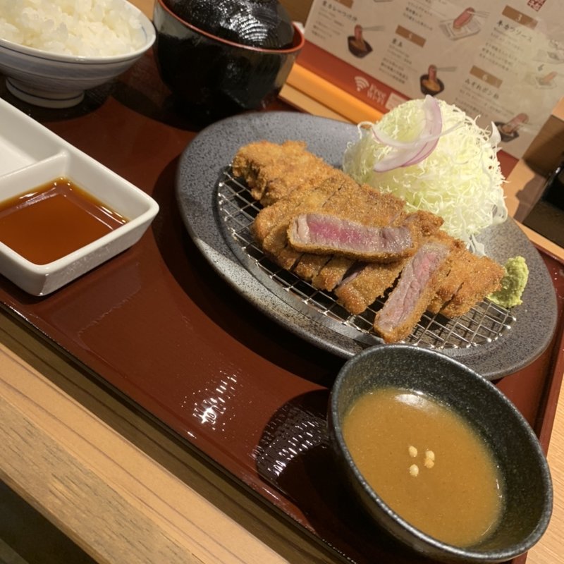 牛ロースカツ膳(牛カツ京都勝牛　近鉄奈良駅前店)