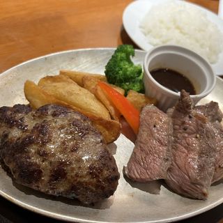 ハンバーグ＆カットステーキ(ニユートーキヨー ビヤレストラン パレスサイドビル店 )