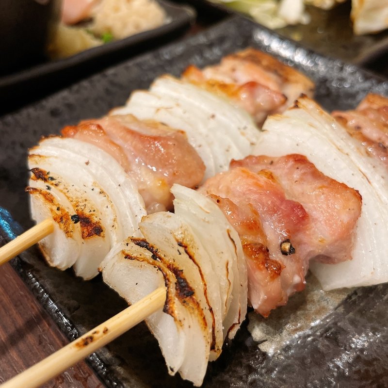 とり玉ねぎま(炭焼 焼鳥 ひのてつ 神保町店)