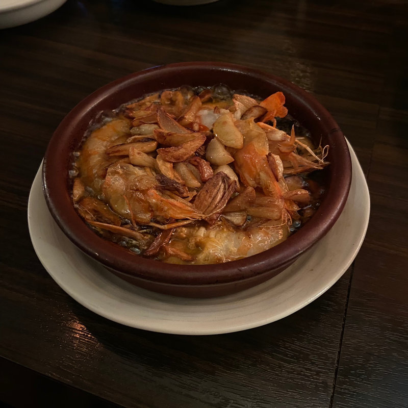 天使のエビのアヒージョ(バルデビス （BardEbis）)