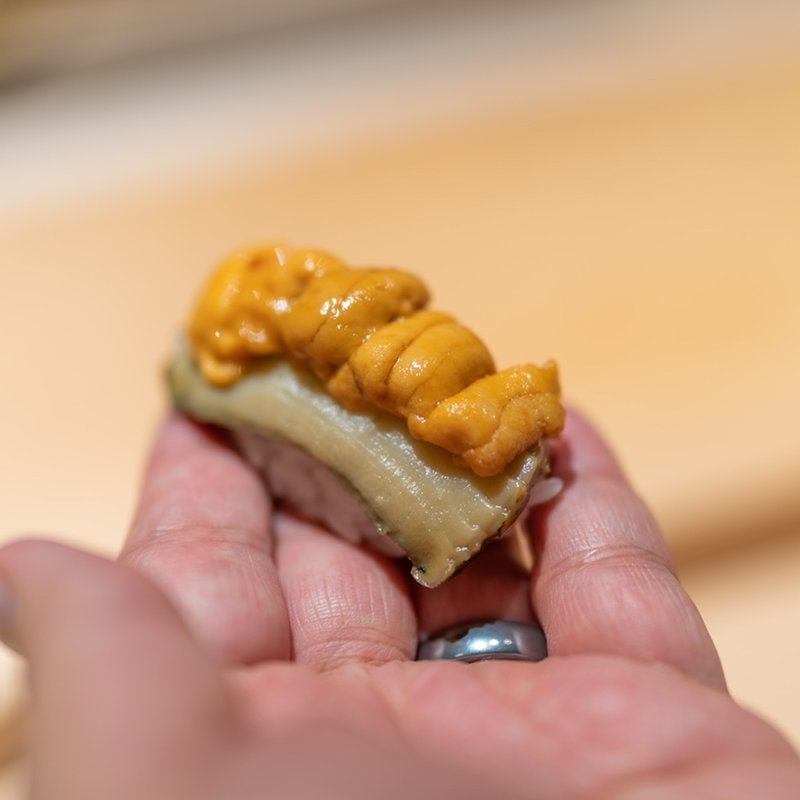 赤ウニとアワビ(鮨 一幸)