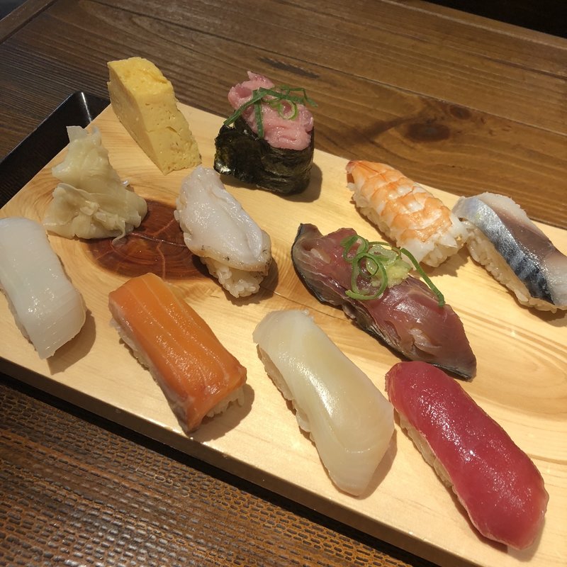 おまかせ握り寿司ランチ(四十八漁場 九段下)