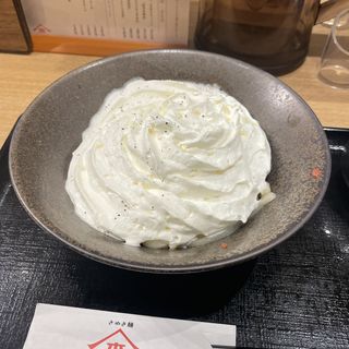 白い明太チーズクリームうどん(山下本気うどん 大宮東口)