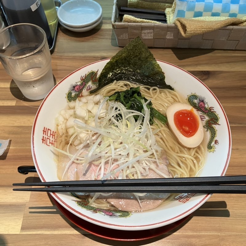 昔ながらののあっさり中華そば（塩）(横浜家系ラーメン　光来家　イオンモール茨木店)