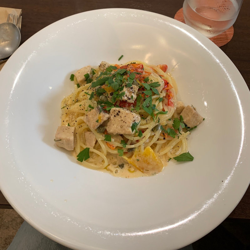 カジキマグロ&パプリカのクリームソーススパゲッティ(43 クワトレ)