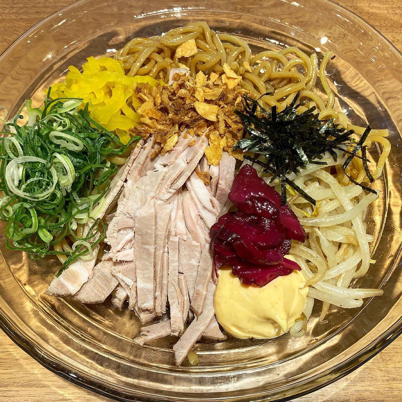 黒の冷やし鶏Soba(鶏Soba Toraや)