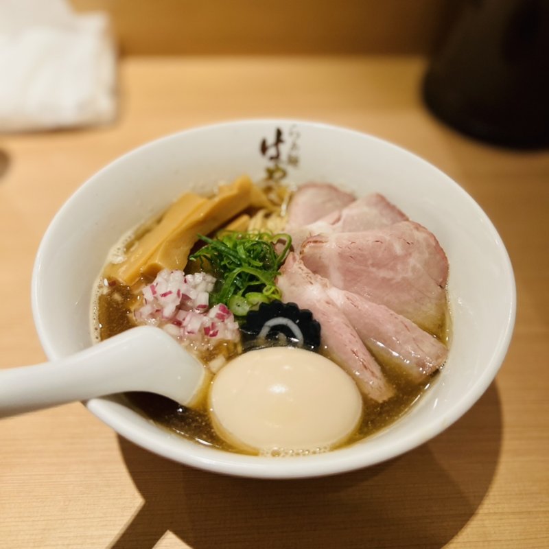 特製炭火焼鯵煮干そば(らぁ麺はやし田　中目黒店)