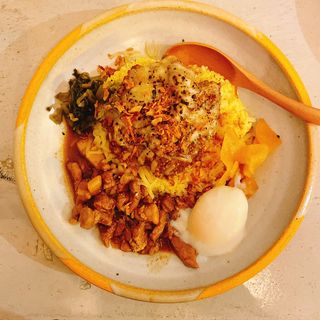 ケニックカレー× 魯肉飯合いがけ(ケニックカレー)